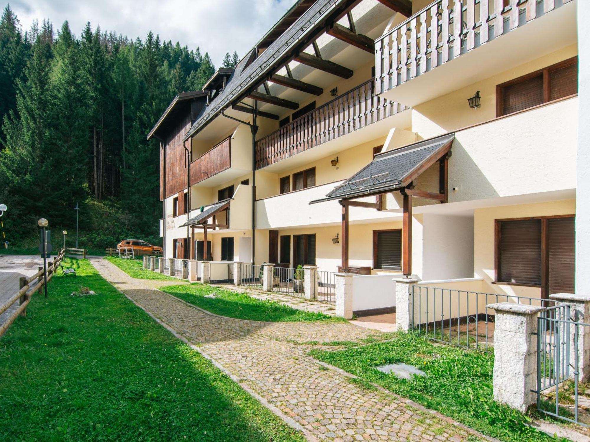 Apartment Des Alpes-14 By Interhome Canazei Exterior photo